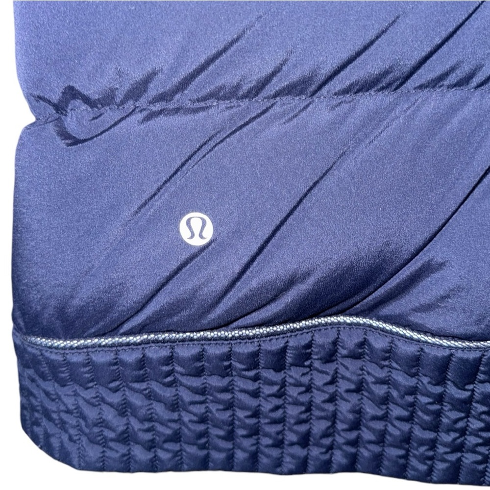 LULULEMON Fluffed Up Puffer Pullover Inkwell Goose Down Hoodie Jacket Size 6 - Picture 5 of 11